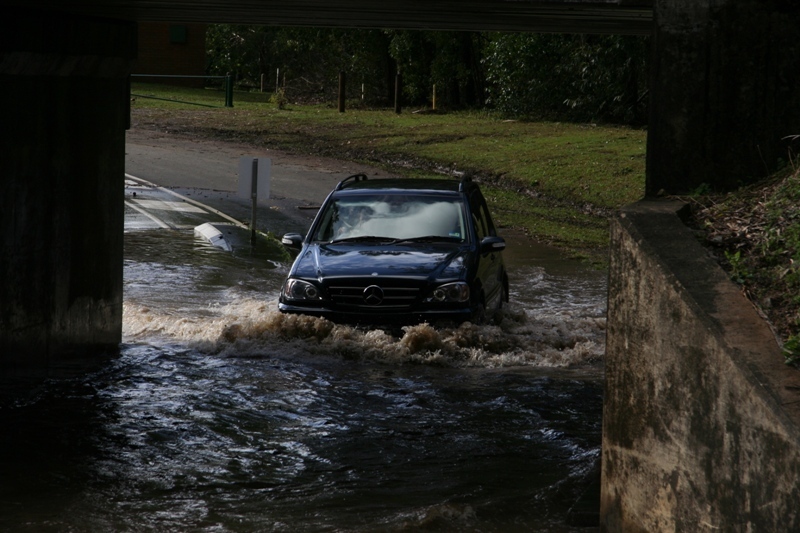 Wow...even the Mercedes can do it!!