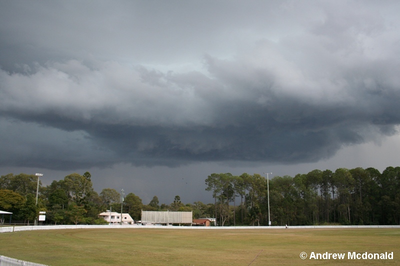 Cell really getting going now.  Looking west from Tewantin.