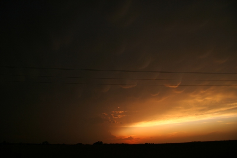 This was the storm that went on to produce the EF-5 Greensburg wedge tornado.  Pratt, Ks.