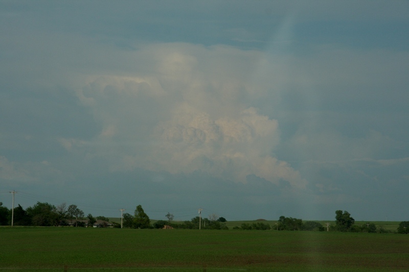 Another explosive pulse storm, this time off to our east near Tulsa.  Taken looking east from near Perry, Ok.