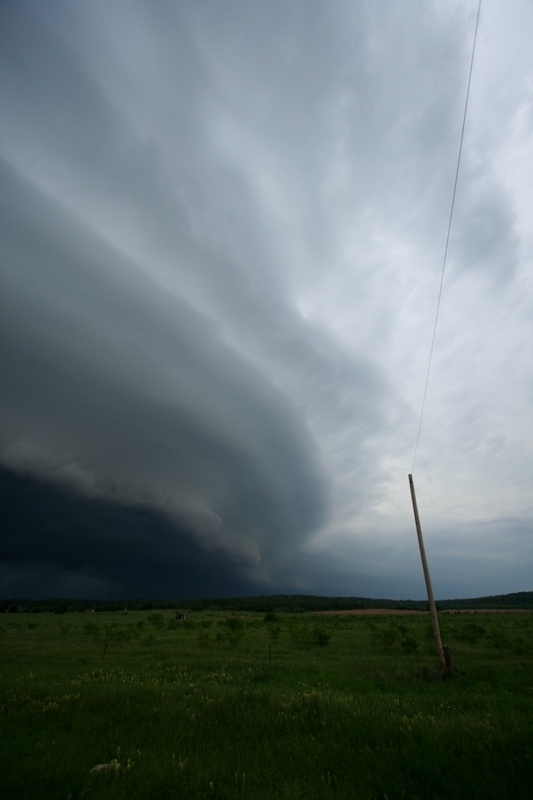 Again looking N as this section of the squall line bowed out near Graham, Tx.  It was starting to get quite close here.